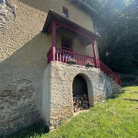 Pavillon Sainte-agathe Hébergement de vacances *